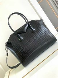 Picture of Givenchy Lady Handbags _SKUfw153283961fw